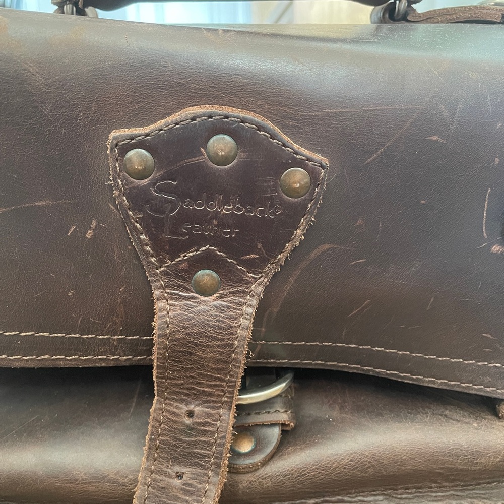 Saddleback Leather Baby Beast Old Design